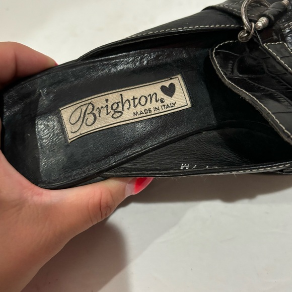 BRIGHTON Women’s Black Leather Round Toe Low Heel Slip On Mules - size 7 - Picture 6 of 7